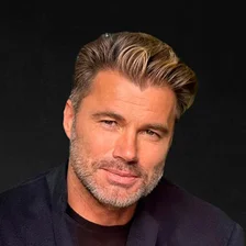 Рой Олег Юрьевич